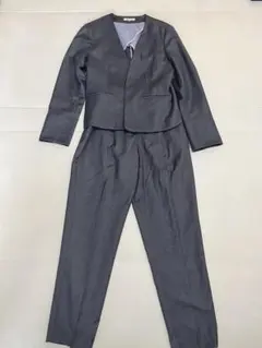 ※週末限定値下げ【新品未使用】Astoria ダークグレー パンツスーツ