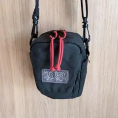 MYSTERY RANCH ブラックショルダーバッグのサムネイル