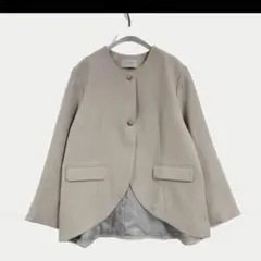 新品未使用　シニヨン　ラウンドヘムジャケット