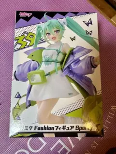 初音ミク　fashion　フィギュア　sporty