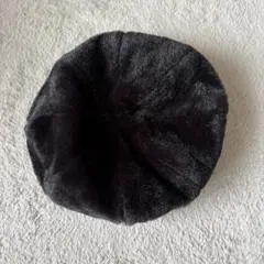 黒いファーベレー帽のサムネイル