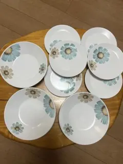 陶器製食器セット 青い花デザイン