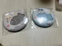ちいかわ もぐもぐ本舗缶バッジ　ラッコ、ハチワレセット