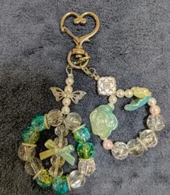 ハンドメイドビーズストラップ