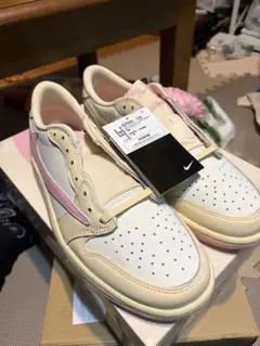 S*I様 Travis Scott × Nike Air Jordan 1 Loのサムネイル