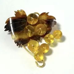 葉っぱとブドウのデザインブローチ アンティーク アクセサリー 匿名発送