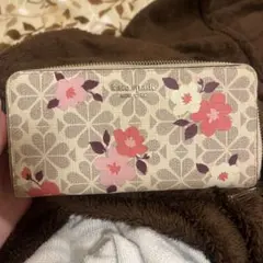 Kate Spade 花柄 長財布