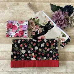 布小物3点セット 黒猫生成り②いちご 花 ポーチ.マルチケース.カードケース