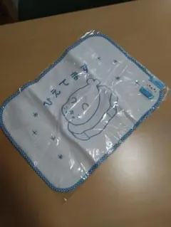新品　しろたん 夏の冷やし枕パッドのサムネイル