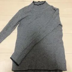 ストライプ ハイネック 長袖トップス