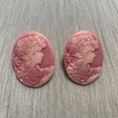 カメオデザインイヤリングのサムネイル