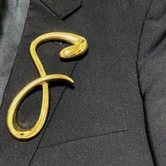 超レア特大サイズ　ジバンシー　ビンテージ　ピンバッジ　ブローチ　Gマーク