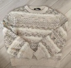 瞬間お値下げ❗️リリーブラウン　高級ニット セーター ほぼ新品