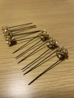 花モチーフ ヘアピン 6本セット ゴールド