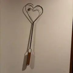 Item thumbnail for item 52bbc7fb-bbdd-461c-8724-be596b5f7259