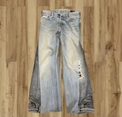 リメイクデニムパンツ　ダメージ加工