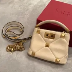 VALENTINO ローマンスタッズ ハンドバッグ ショルダーバッグのサムネイル