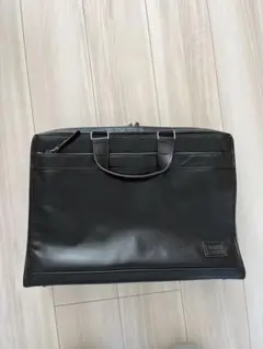 タケオキクチ　本革　ビジネスバッグ