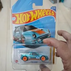 ホットウィール スーパートレジャーハント フォード RS200。