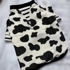 犬服ハンドメイド　牛柄重ね着風トレーナー