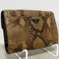 プラダ［パイソン］トライアングル　三つ折り財布　ブラウン　ウォレット　本革のサムネイル