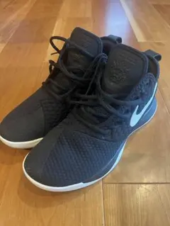 NIKE LEBRON WITNESS バスケットボールシューズのサムネイル