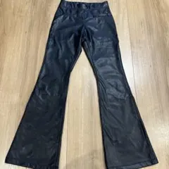 ZARA ブラック フレアレザーパンツ