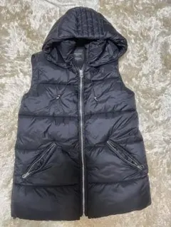 ZARA Trafaluc 中綿 フード付き ダウンベスト ブラック S