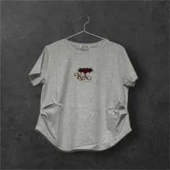 Tシャツ　ハート　グレー