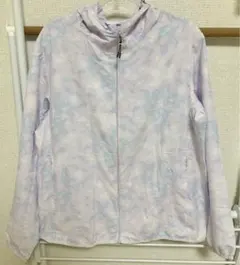UNIQLO ポケッタブルパーカー