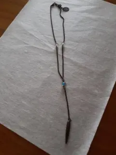 ネックレス　ビーズ・メタル