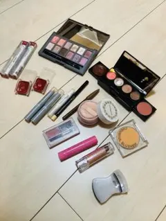 メイクアップセット アイシャドウ リップライナー カバーマーク 入り 17点