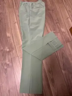 Mila Owen グリーンパンツ サイズ1