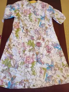 #TUNIC　花柄 半袖 ひざ丈ワンピース　麻