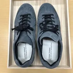 German trainer グレー スエード スニーカー
