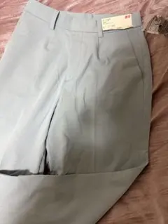未使用　ユニクロ　スマートアングルパンツ　水色