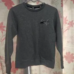 PUMA グレー トレーナー 150