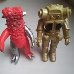 ウルトラセブン怪獣ソフビ ジャンク品2体セット キングジョー 改造パンドン