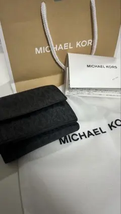 MICHAEL KORS ブラック 三つ折り財布