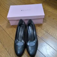 ダイアナ　パンプス　23cm