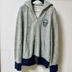 マークアンドロナ　パーカー