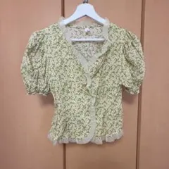 【未着用】韓国 トップスのサムネイル