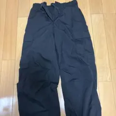 GU ブラック カーゴパンツのサムネイル