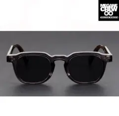 Classic Signature クリアグレー×グレーレンズ サングラス 02