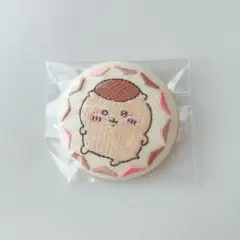 ちいかわ 刺繍缶バッジ くりまんじゅう