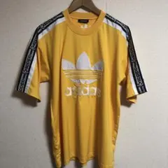 90s デカロゴ　刺繍adidas イエロー Tシャツ メンズXLサイズ