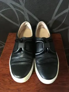 AN HOUR AND A SHOWER レザースニーカー 黒白　23cmのサムネイル