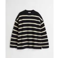 黒と白のストライプ長袖ニット　ボーダーニット