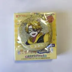 カラフルピーチ　ラメキラカンバッジ　たっつん