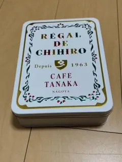カフェタナカ お菓子缶（空き缶）のサムネイル